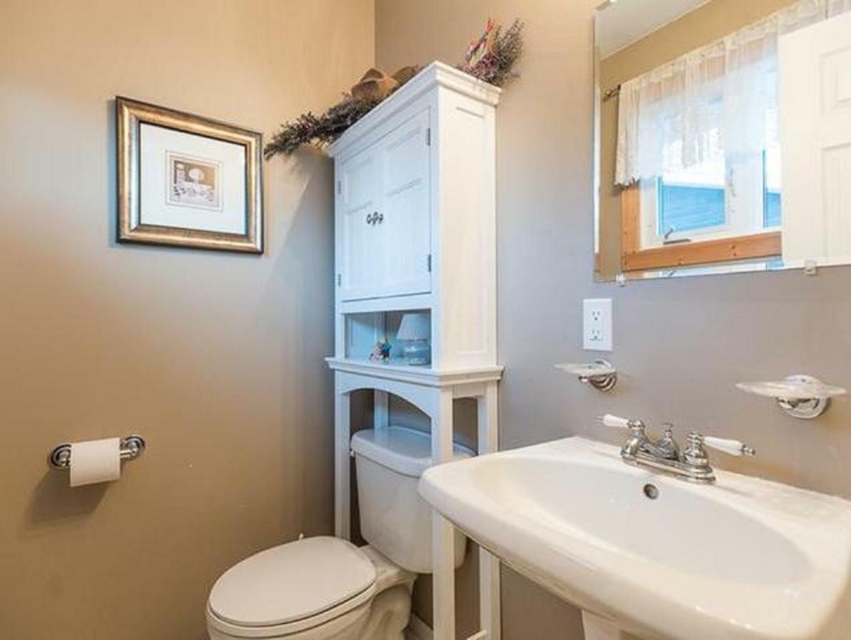 Wild North Bed & Rest Bed and Breakfast Γουάιτχορς Εξωτερικό φωτογραφία